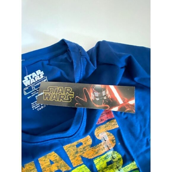 Disney’s Star Wars Rainbow Graphic Tee Women Size Large - Picture 5 of 9